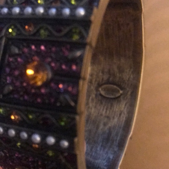 Wide Heidi Daus Bangle - Picture 4 of 4